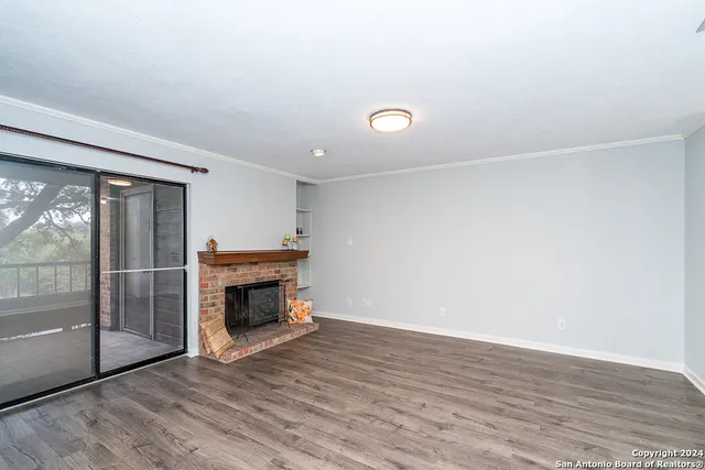 $1,000 | 4212 Medical Drive, Unit 109, San Antonio, TX 78229