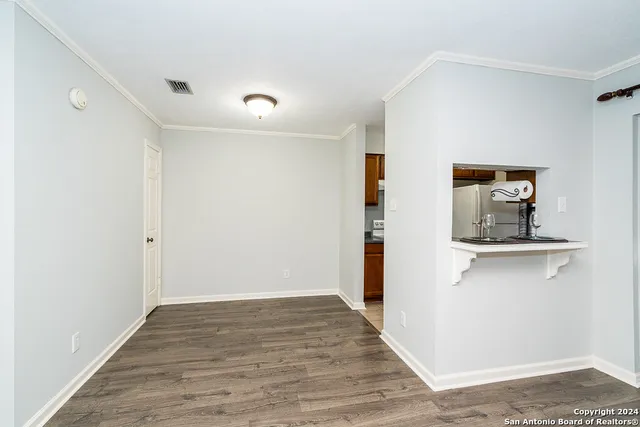 $1,000 | 4212 Medical Drive, Unit 109, San Antonio, TX 78229