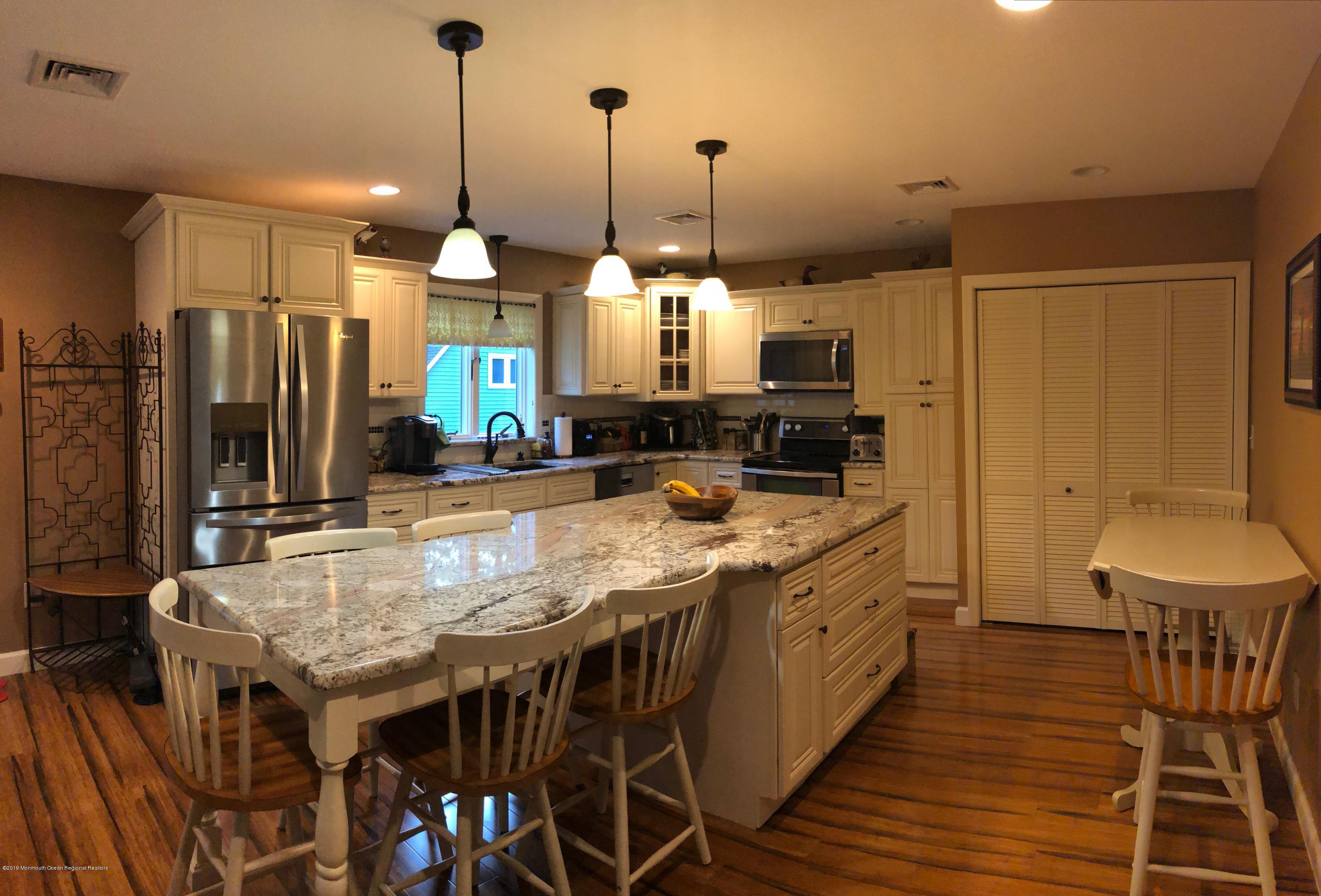 3185 Quarry Road Manchester Township, NJ 08759 - Photo 25 of 36 2ND FLOOR KITCHEN