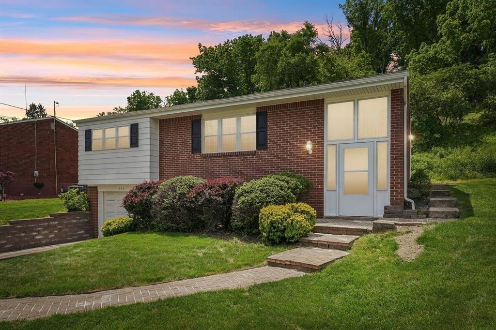 596 Anderson Avenue Pittsburgh, PA 15239 - Photo 1 of 27