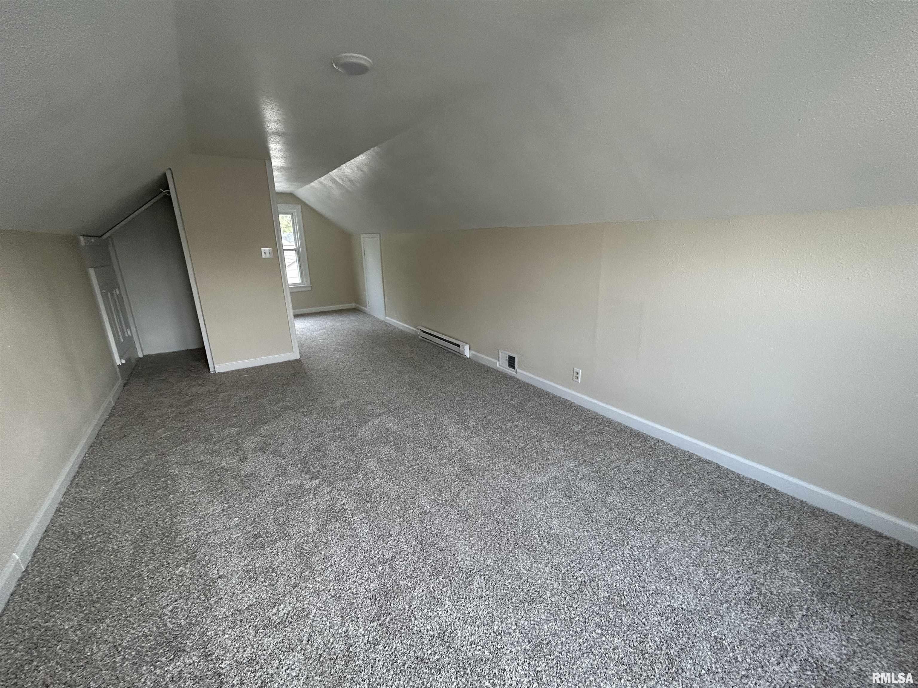 2237 South 14th Street Springfield, IL 62703 - Photo 10 of 13