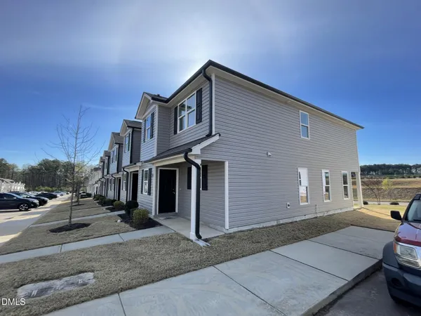 $1,595 | 2065 Wiggins Village Drive, Youngsville, NC 27596