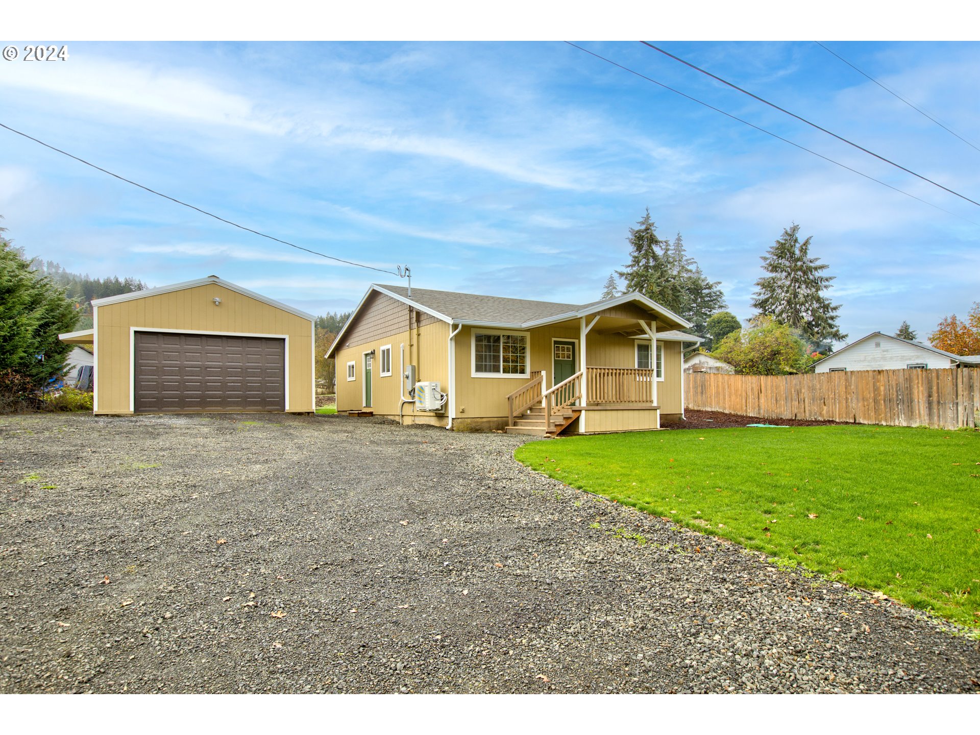 6405 Nonpareil Road Sutherlin, OR 97479 - Photo 1 of 44