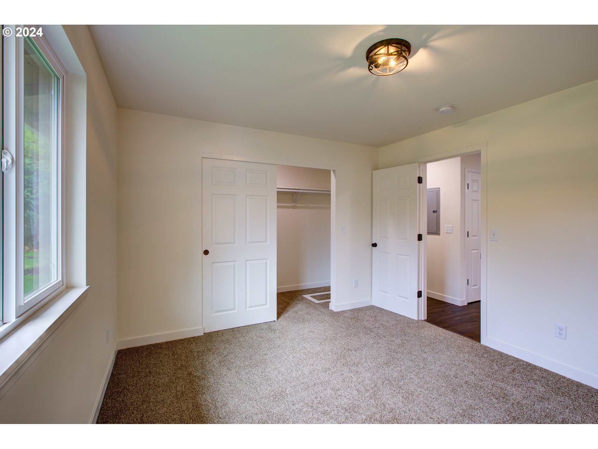 6405 Nonpareil Road Sutherlin, OR 97479 - Photo 19 of 44