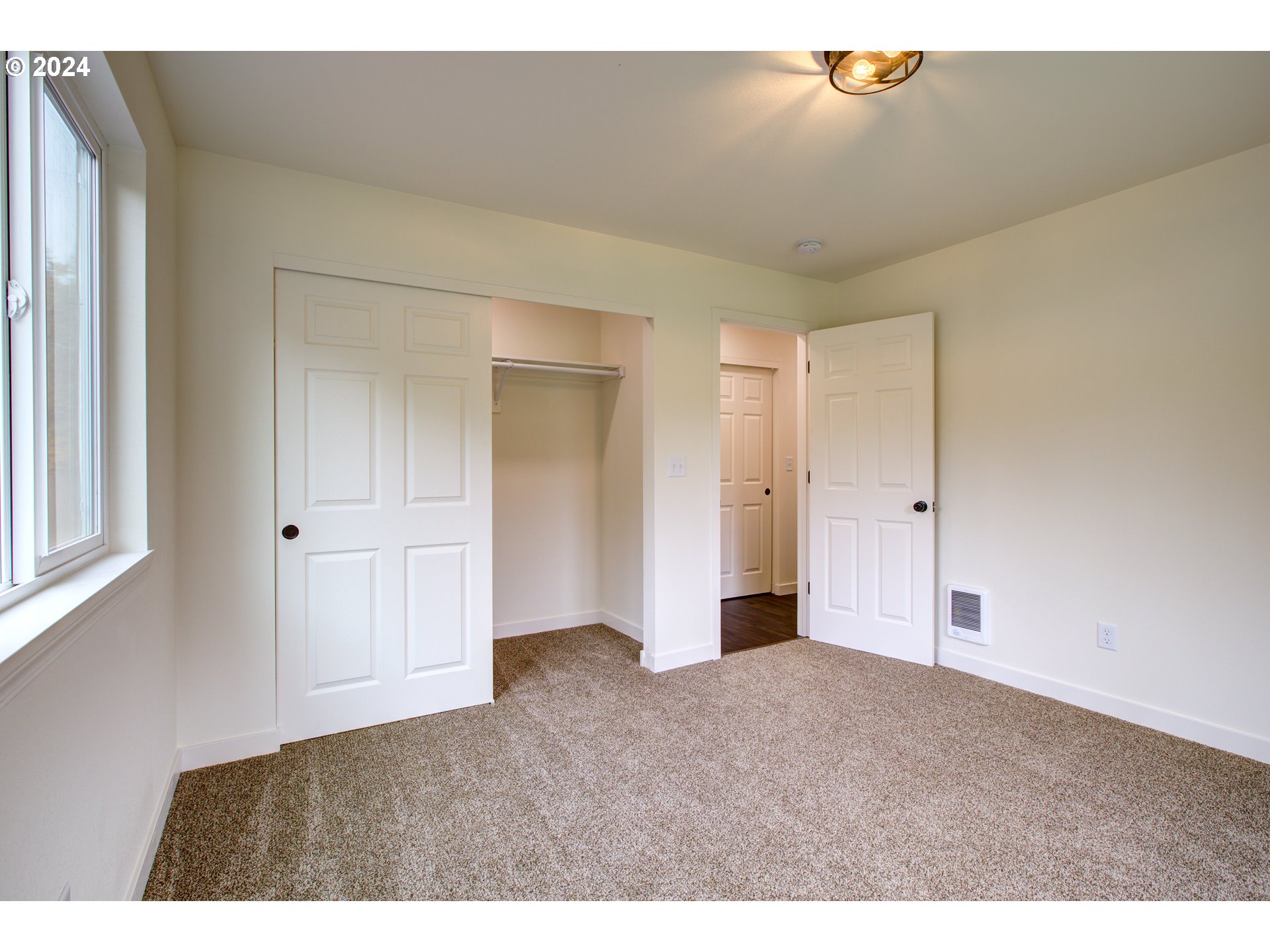 6405 Nonpareil Road Sutherlin, OR 97479 - Photo 29 of 44