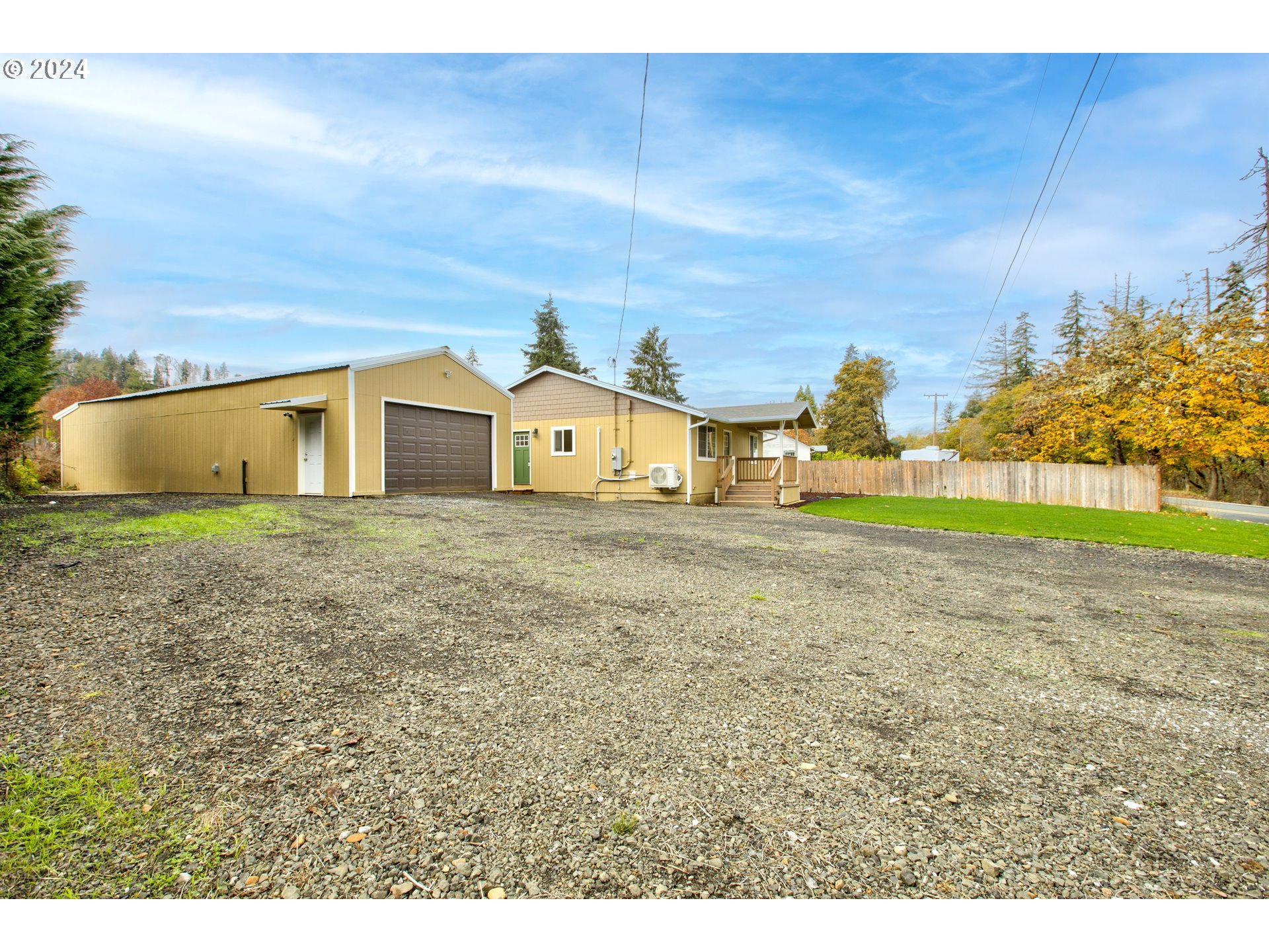 6405 Nonpareil Road Sutherlin, OR 97479 - Photo 40 of 44