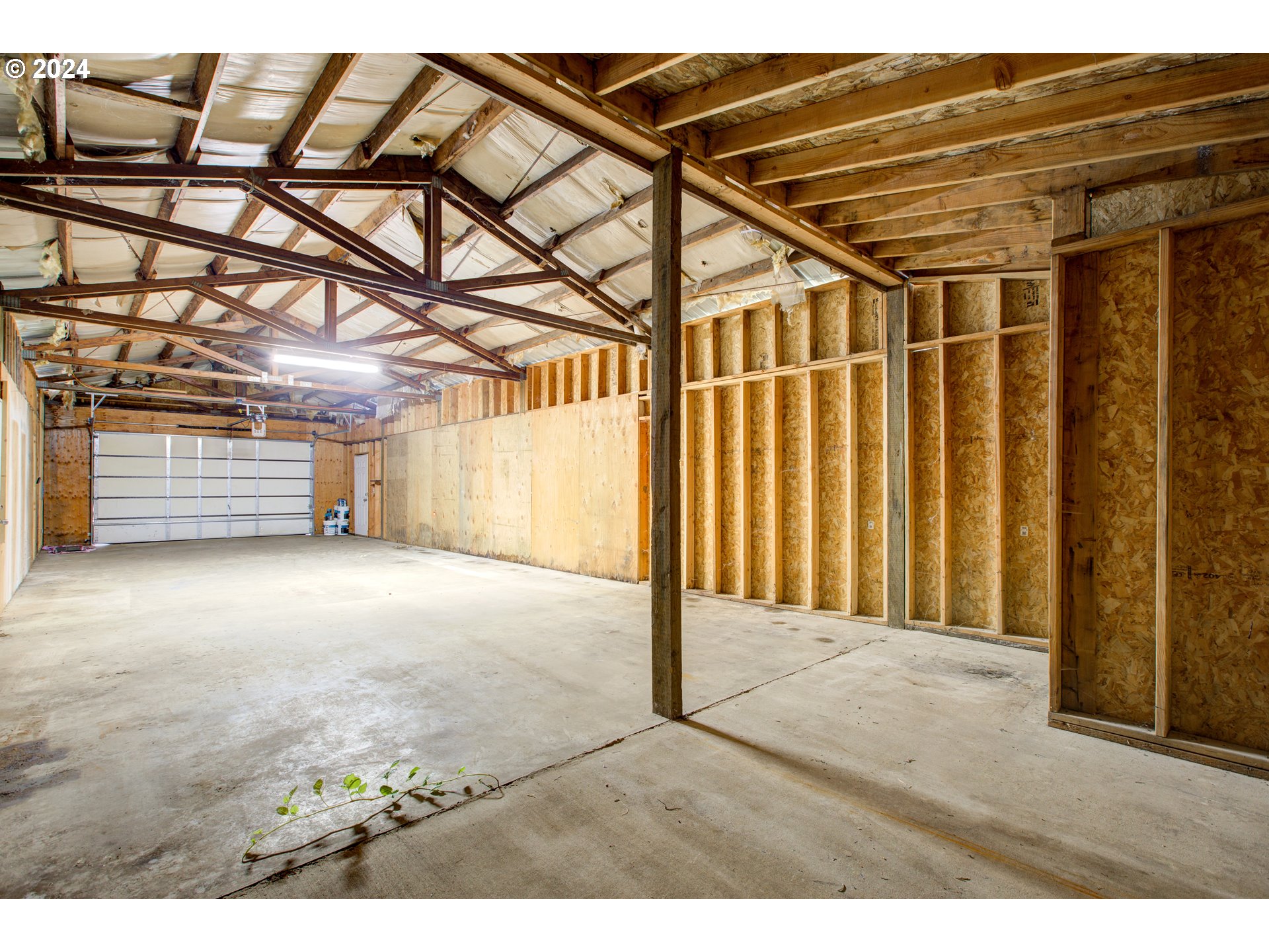 6405 Nonpareil Road Sutherlin, OR 97479 - Photo 41 of 44