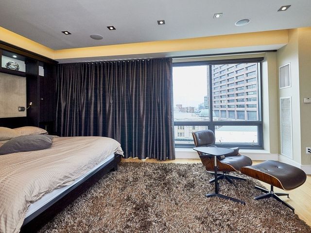 $2,500,000 | 45 Province Street, Unit 2105, Boston, MA 02108