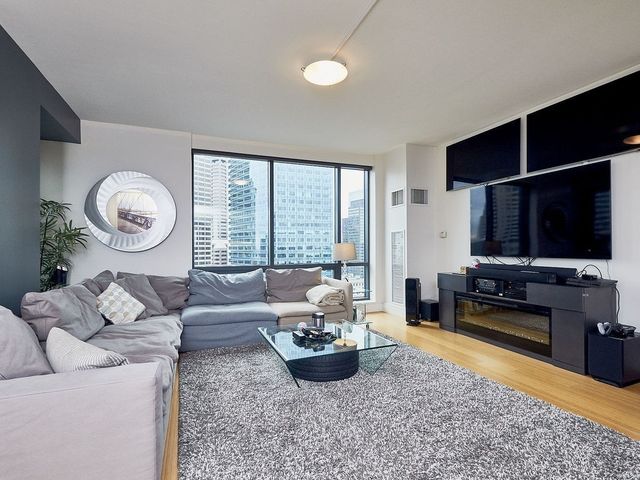 $2,500,000 | 45 Province Street, Unit 2105, Boston, MA 02108