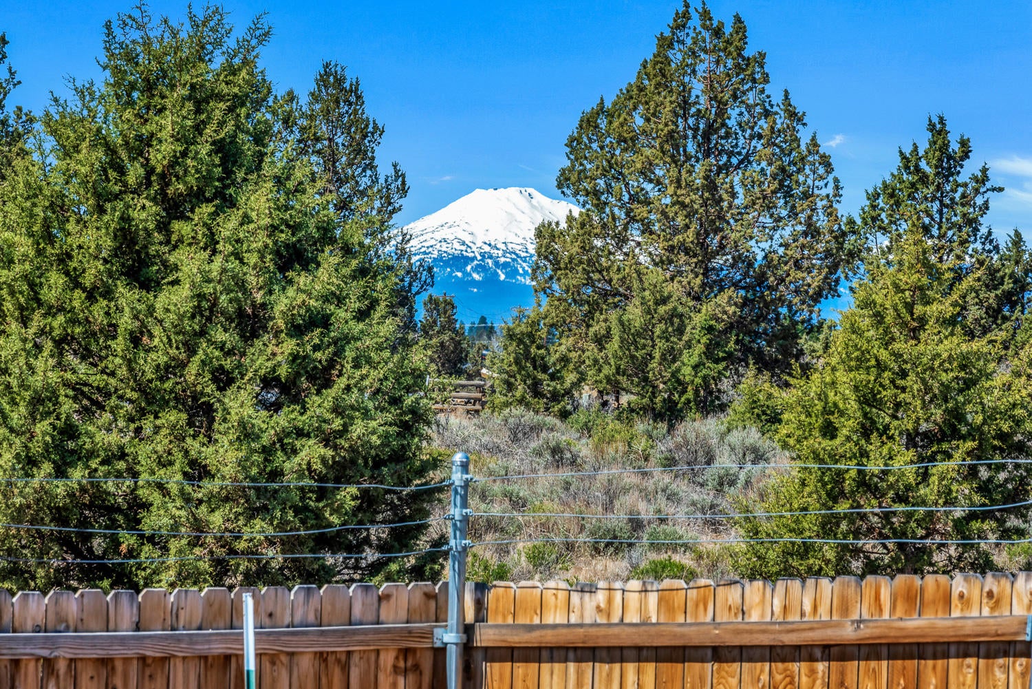 60805 Jennings Road Bend, OR 97702 - Photo 26 of 39 60805 Jennings 25