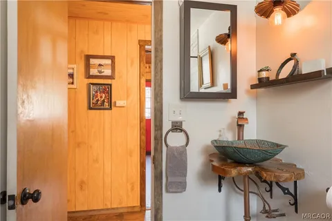 $309,900 | 620 West Aeroplane Boulevard, Big Bear City, CA 92314