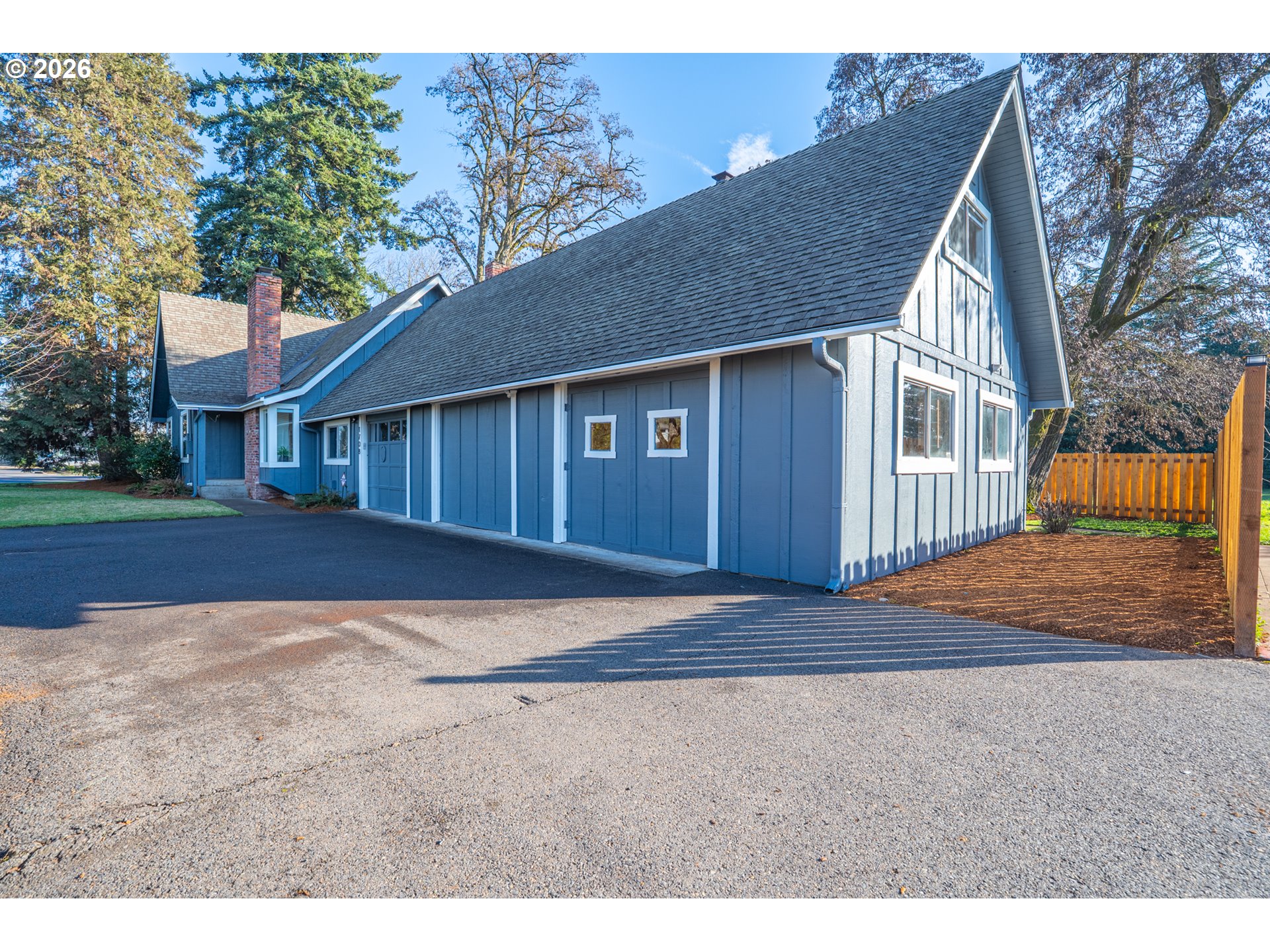 1708 River Road Eugene, OR 97404 - Photo 5 of 44 Garage