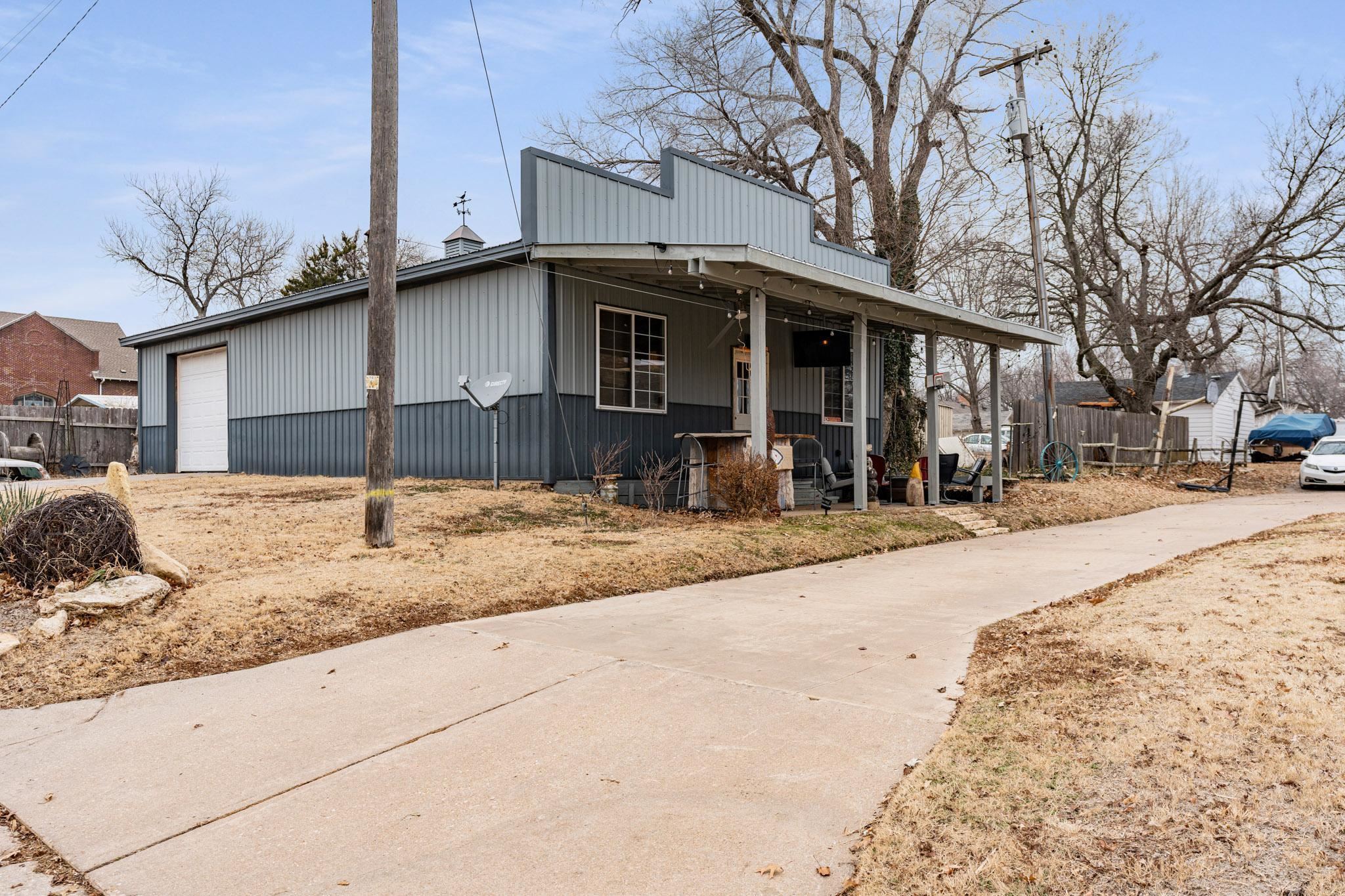 318 East Violet Street Potwin, KS 67123 - Photo 26 of 33