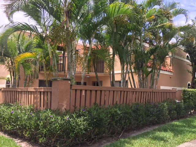 8062 Severn Drive, Unit B Boca Raton, FL 33433 - Photo 5 of 27 IMG_8278
