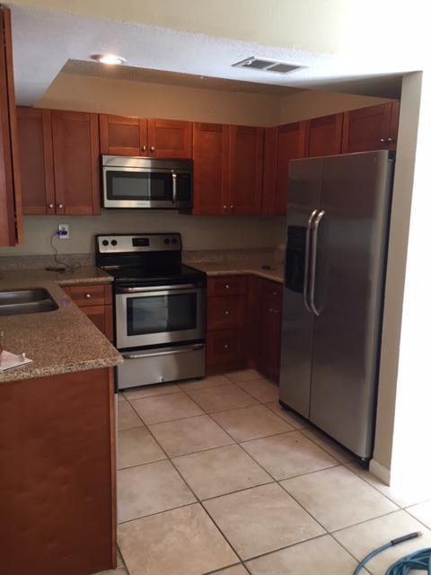 8062 Severn Drive, Unit B Boca Raton, FL 33433 - Photo 10 of 27 IMG_8283