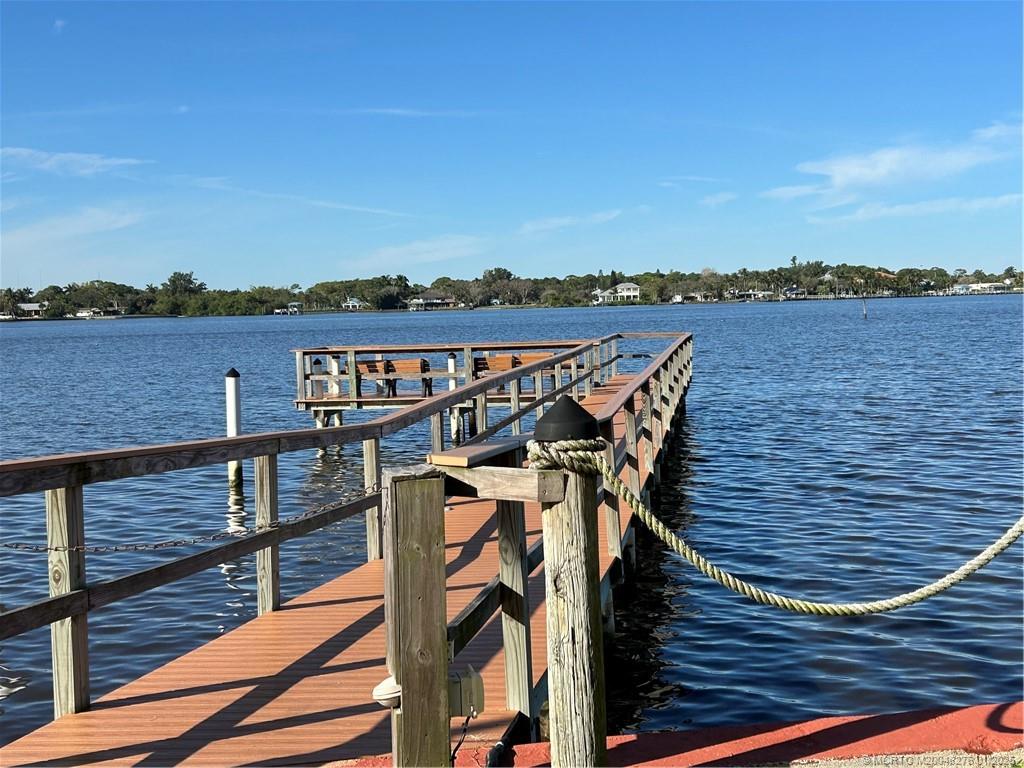 1997 Southwest Palm City Road, Unit 48H Stuart, FL 34994 - Photo 47 of 49 Fishing pier on the St Lucie River