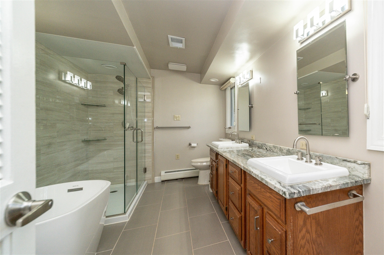 34150 Hunters Row Farmington Hills, MI 48331 - Photo 37 of 58