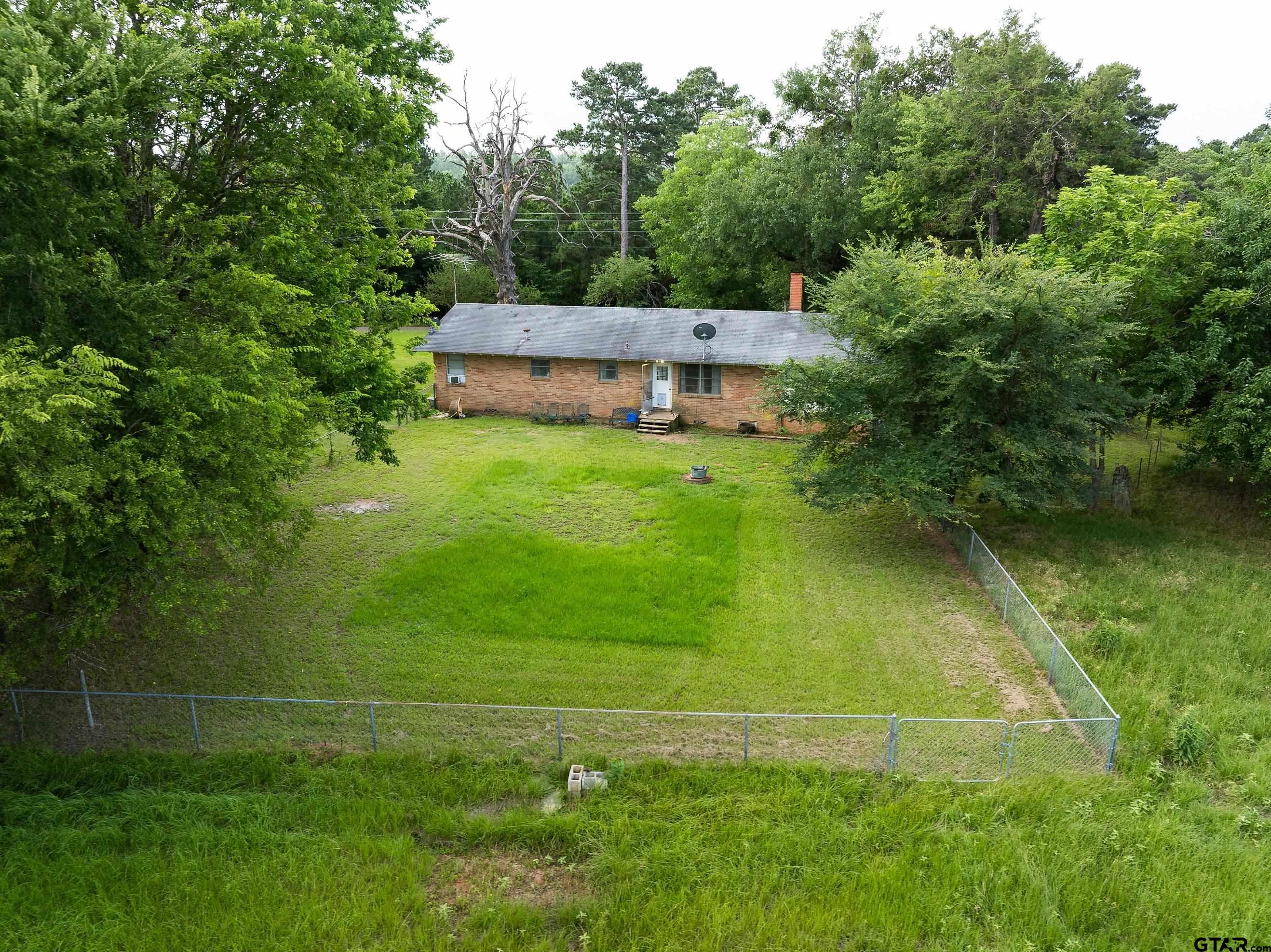 519 An County Road Palestine, TX 75803 - Photo 21 of 48 Gallery Image 21