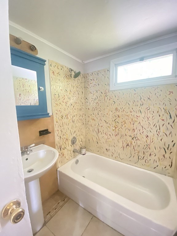 24 Rhodes Circle Hingham, MA 02043 - Photo 12 of 16 Gallery Image 12