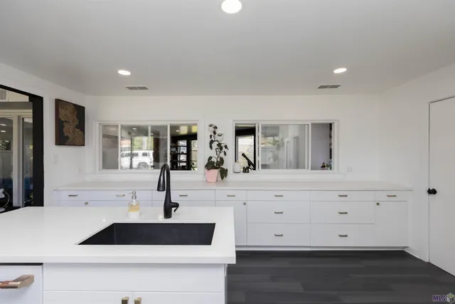 $550,000 | 541 Terry Drive, Baton Rouge, LA 70806