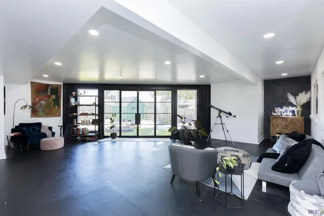 $550,000 | 541 Terry Drive, Baton Rouge, LA 70806