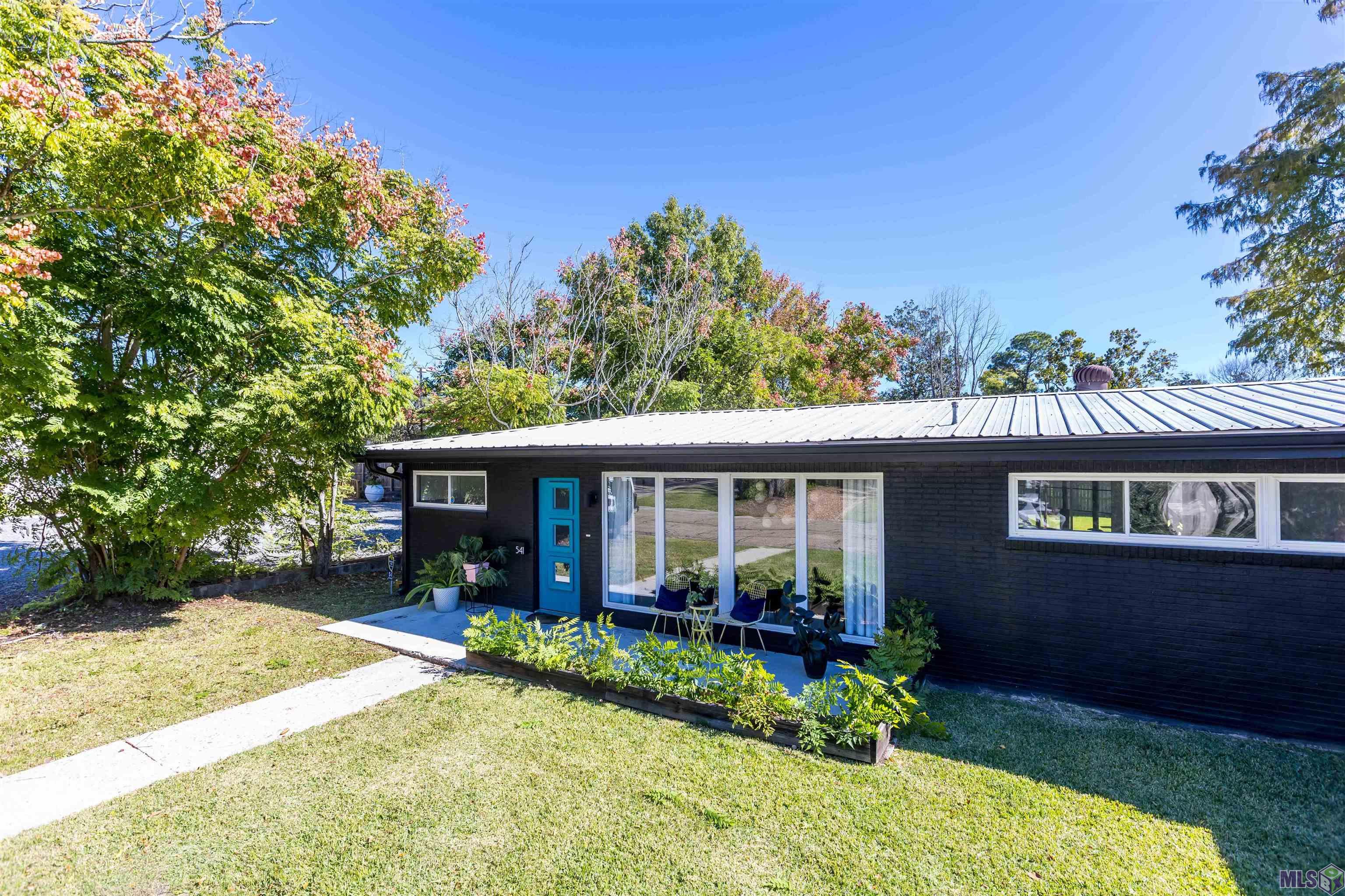 541 Terry Drive Baton Rouge, LA 70806 - Photo 3 of 50