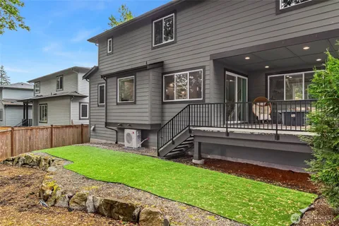 $1,899,000 | 8021 Northeast 127th Lane, Kirkland, WA 98034