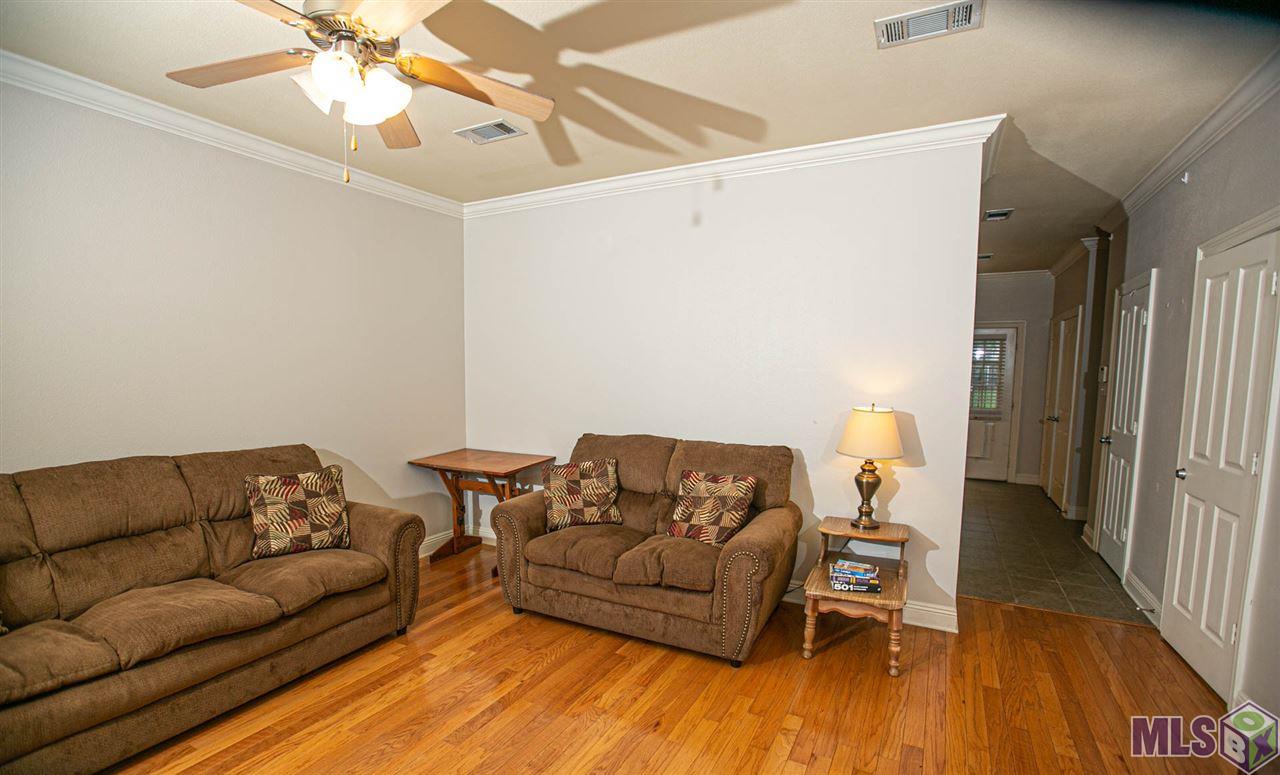 2116 Belle Pointe Alley Baton Rouge, LA 70820 - Photo 3 of 16 Gallery Image 3