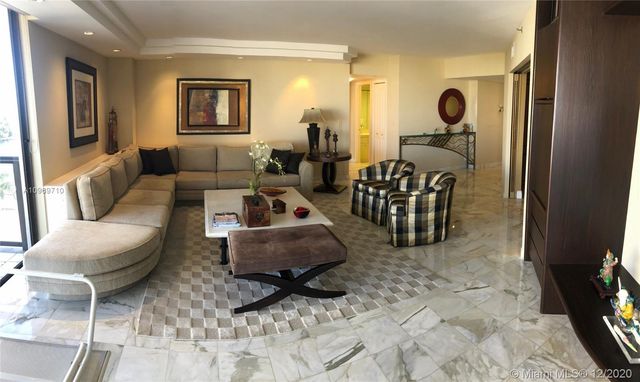 $425,000 | 19667 Turnberry Way, Unit 9H, Aventura, FL 33180