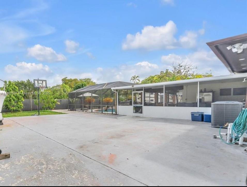 16891 Southwest 277th Street Homestead, FL 33031 - Photo 42 of 47 front view of house with a yard