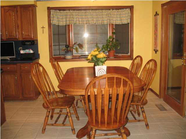 3798 Windsor Road Tell City, IN 47586 - Photo 8 of 30