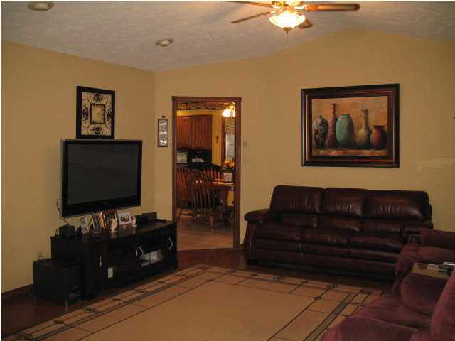 3798 Windsor Road Tell City, IN 47586 - Photo 10 of 30