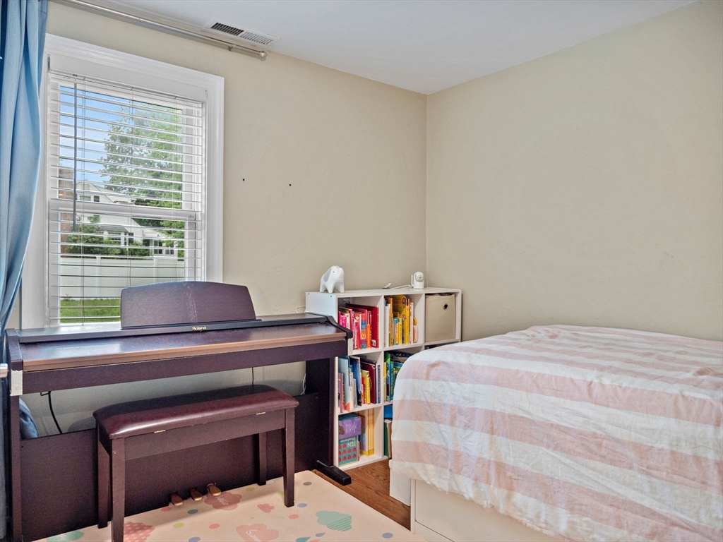 36 Brackett Road Ashland, MA 01721 - Photo 19 of 27