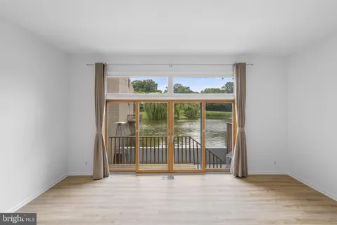 $600,000 | 166 New Mark Esplanade, Rockville, MD 20850