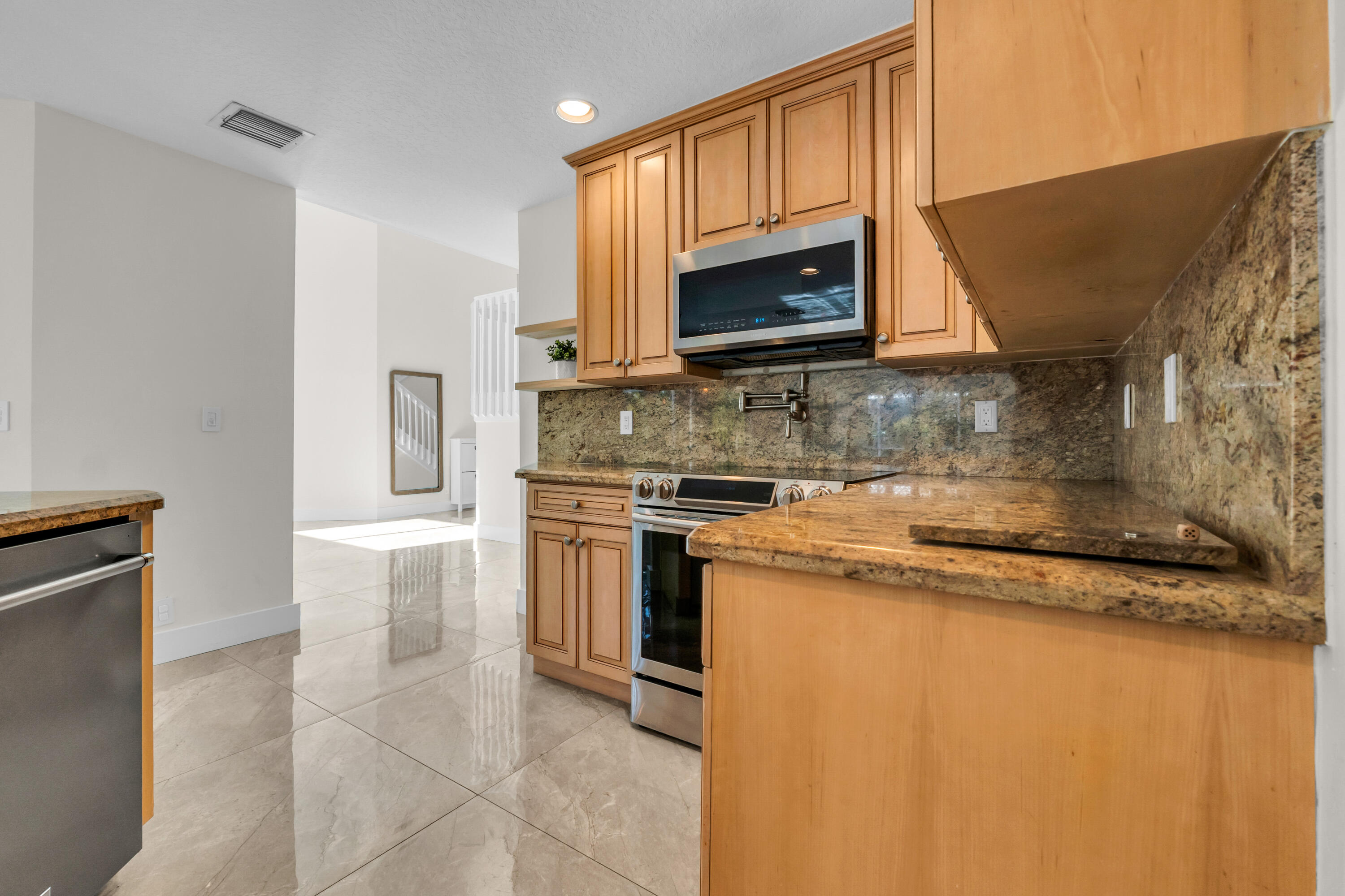 23330 Torre Circle Boca Raton, FL 33433 - Photo 52 of 52 8