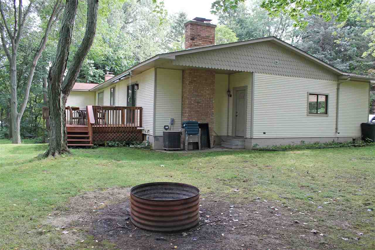 4573 North Seymour Road Flushing, MI 48433 - Photo 12 of 56 50055247-11.JPG