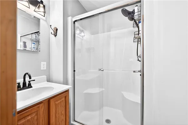$599,900 | 229 Tr780, Waynesburg, PA 15370