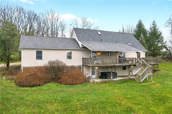 $599,900 | 229 Tr780, Waynesburg, PA 15370