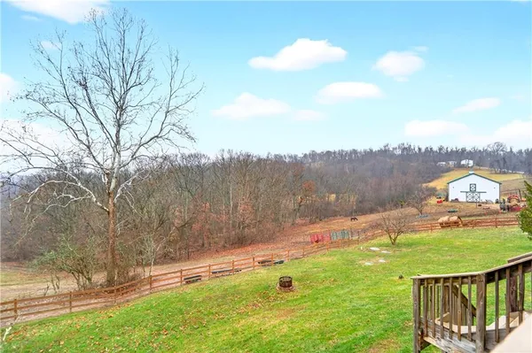 $599,900 | 229 Tr780, Waynesburg, PA 15370