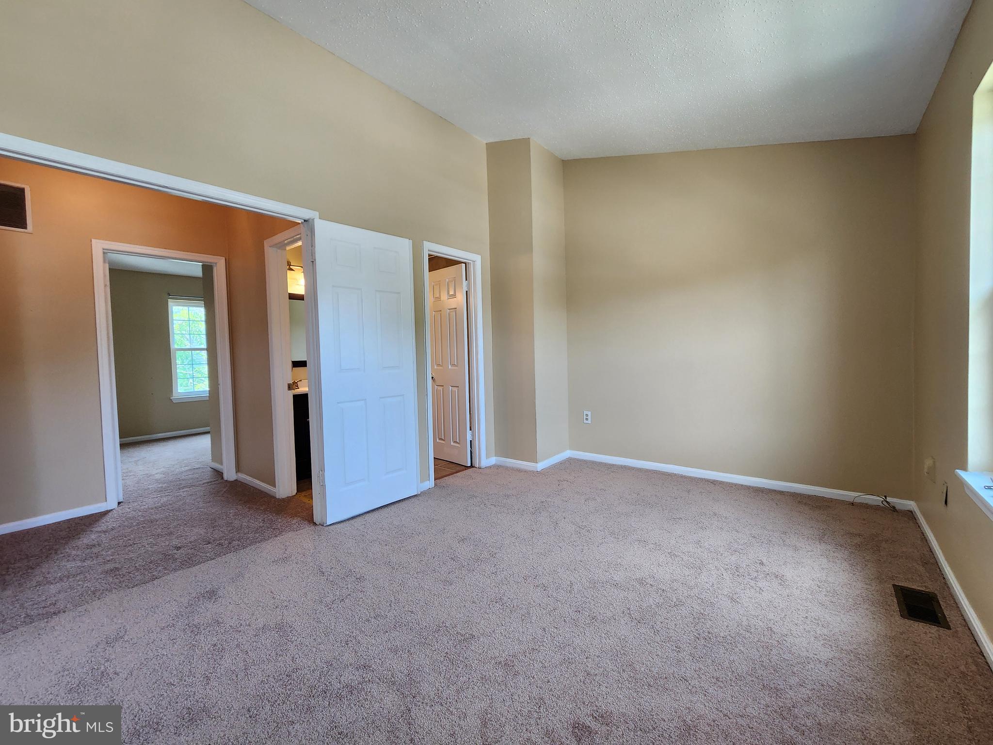 849 St Michaels Drive Bowie, MD 20721 - Photo 11 of 24 Primary Bedroom