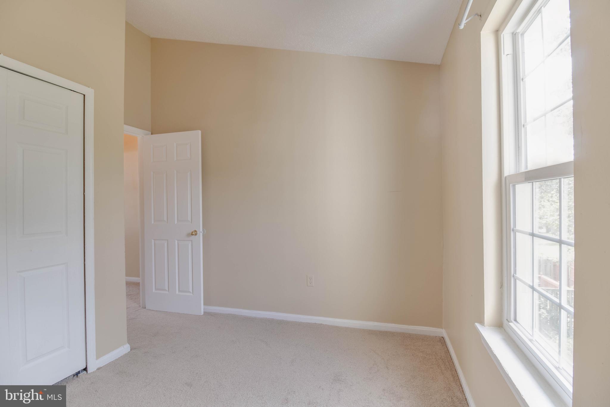 849 St Michaels Drive Bowie, MD 20721 - Photo 15 of 24 2nd Bedroom