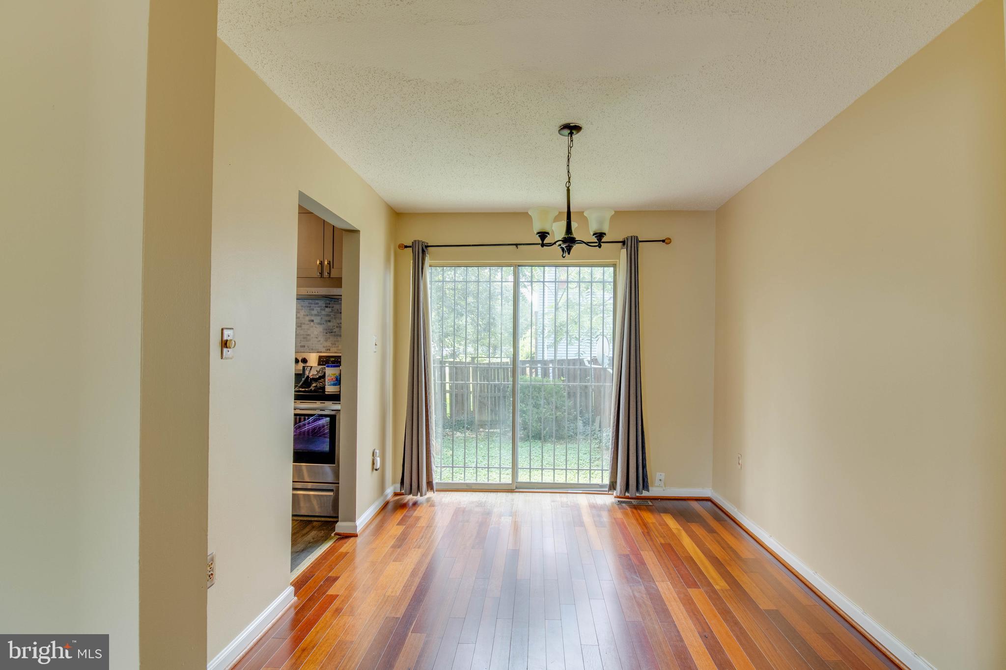 849 St Michaels Drive Bowie, MD 20721 - Photo 7 of 24 Dining Room