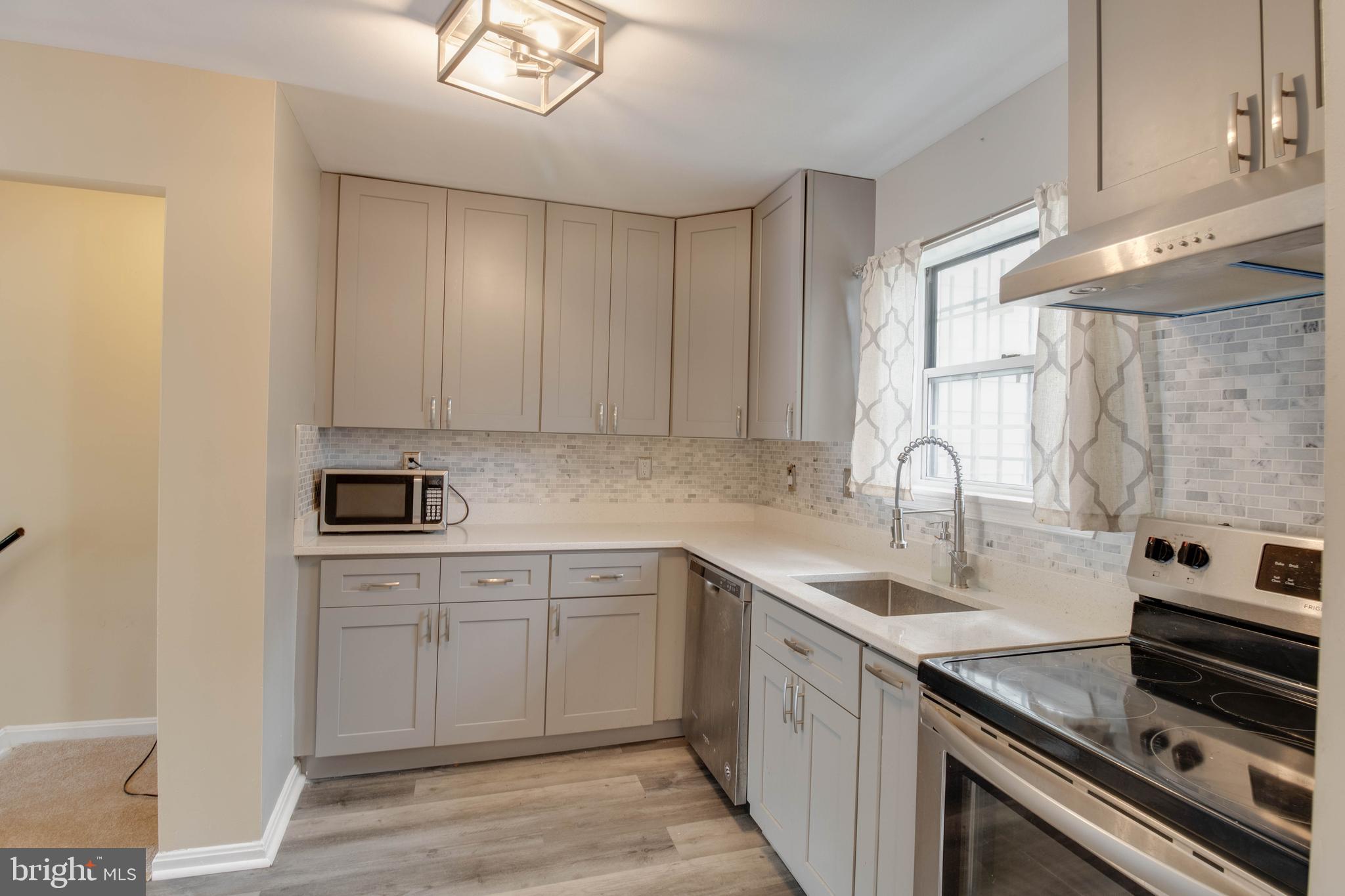 849 St Michaels Drive Bowie, MD 20721 - Photo 8 of 24 Kitchen