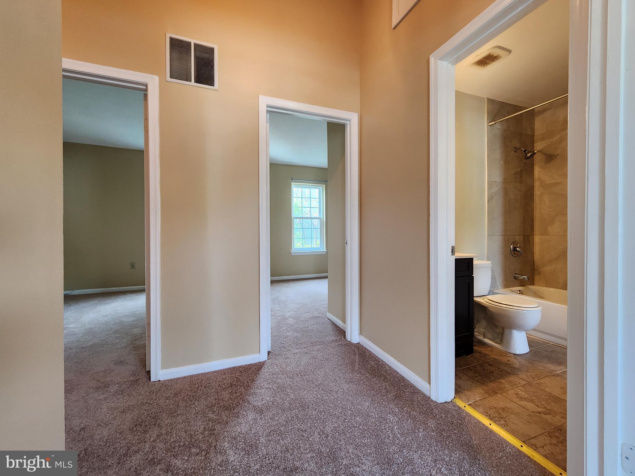 849 St Michaels Drive Bowie, MD 20721 - Photo 10 of 24 2nd Floor Hall