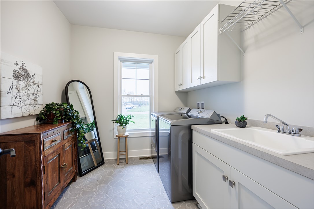 76 Coventry Ridge Pittsford, NY 14534 - Photo 23 of 47