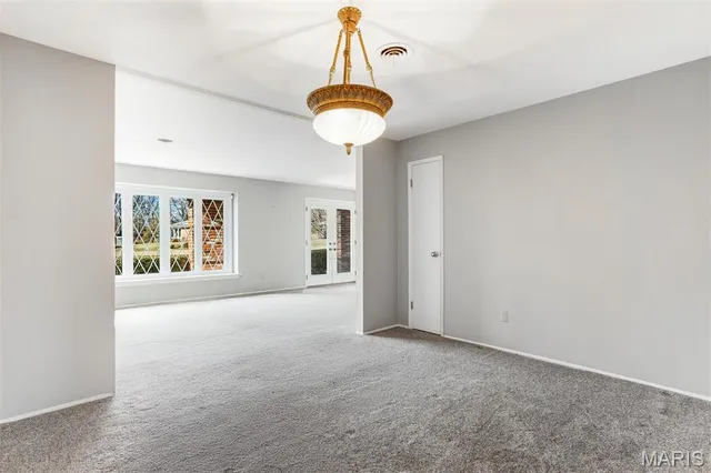 $339,000 | 109 Little Hill Court, Ballwin, MO 63011