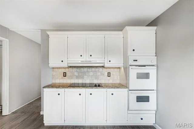 $339,000 | 109 Little Hill Court, Ballwin, MO 63011