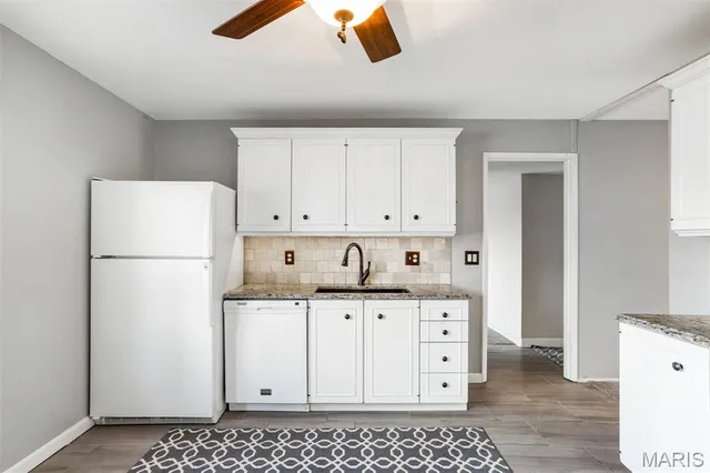 $339,000 | 109 Little Hill Court, Ballwin, MO 63011