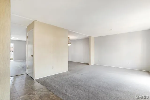 $339,000 | 109 Little Hill Court, Ballwin, MO 63011