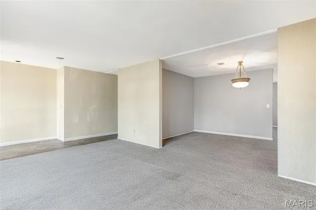 $339,000 | 109 Little Hill Court, Ballwin, MO 63011